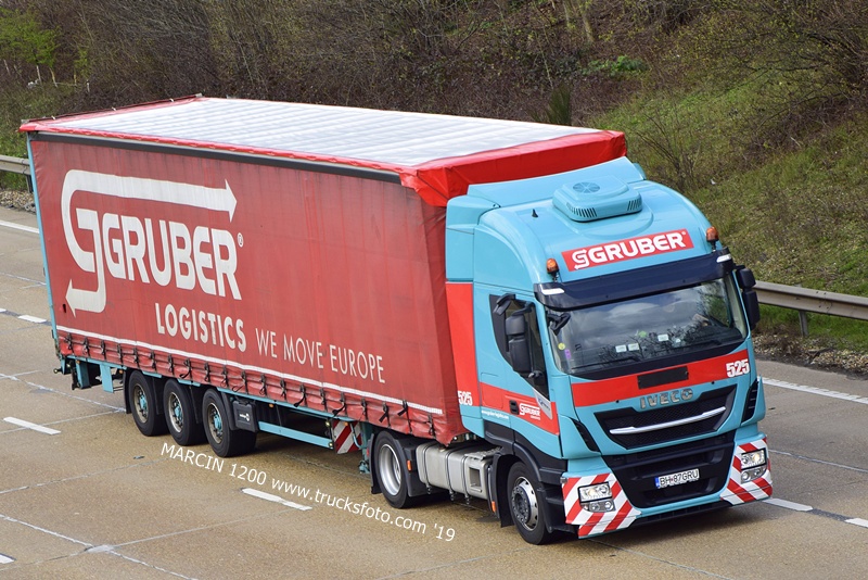 _DSC5214 GRUBER-crop-IVECO STRALIS.JPG