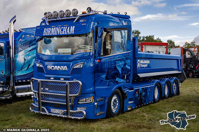 Scania R590 - Molanders Peaky Blinders Birmingham.jpg