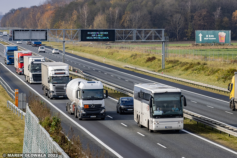 Van Hool T916 Acron - Zesen.jpg