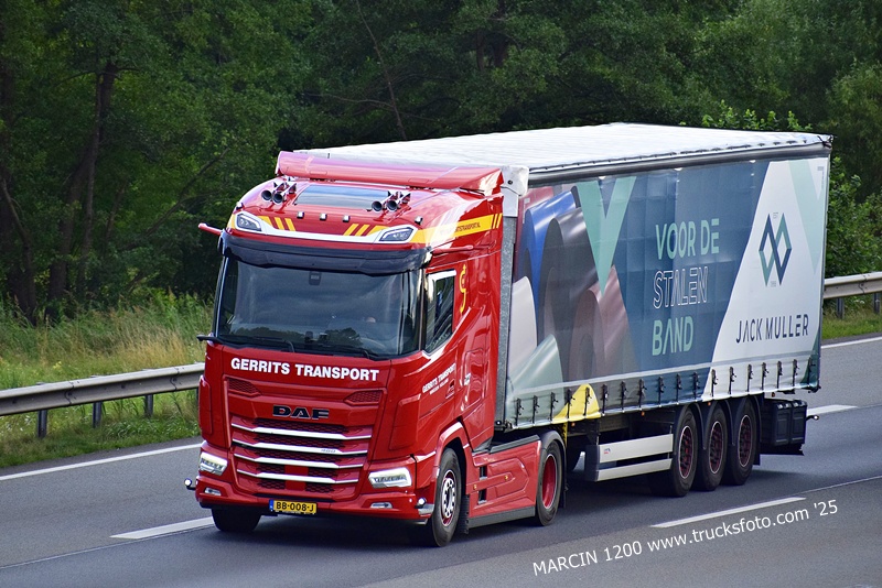 _DSC8220 GERRITS TRANSPORT-crop-DAF XG.JPG