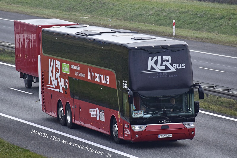 _DSC5350 VAN HOOL-crop-Van Hool TDX27 Astromega KLR Bus.JPG