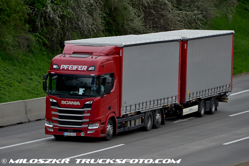 Scania_Pfeifer_4342.JPG