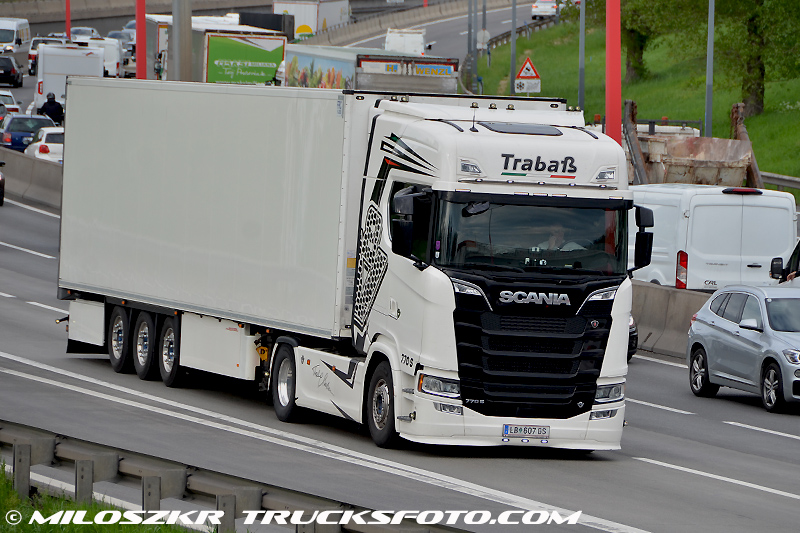 Scania V8 770_Trabaß_5573.JPG