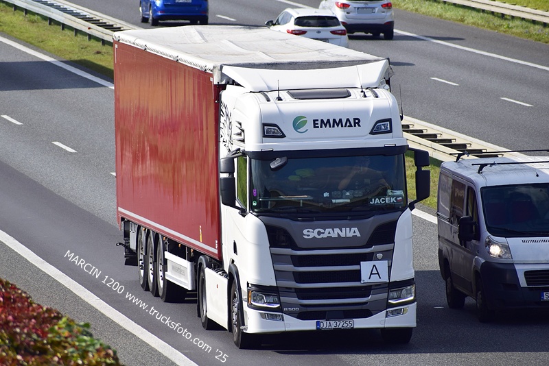 _DSC2590 EMMAR-crop-SCANIA R500 NG.JPG