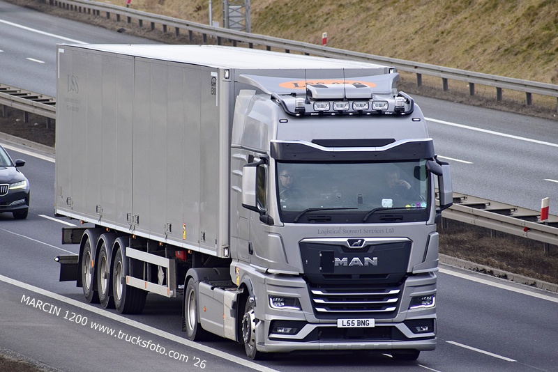 _DSC1712 LSS-crop-MAN TGX II-EKERI.JPG