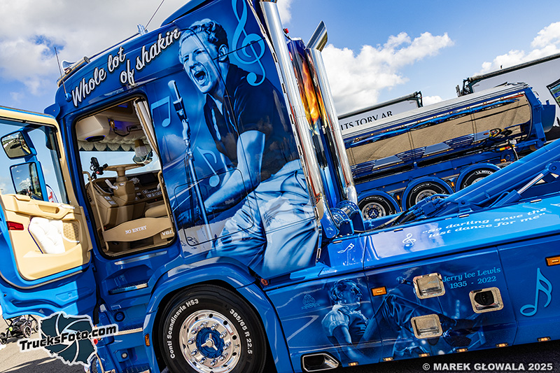 Scania R590 - Molanders - The Killer.jpg