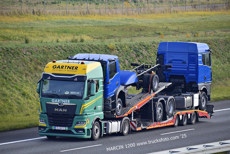 _DSC4346 GARTNER-crop-MAN TGX II.JPG