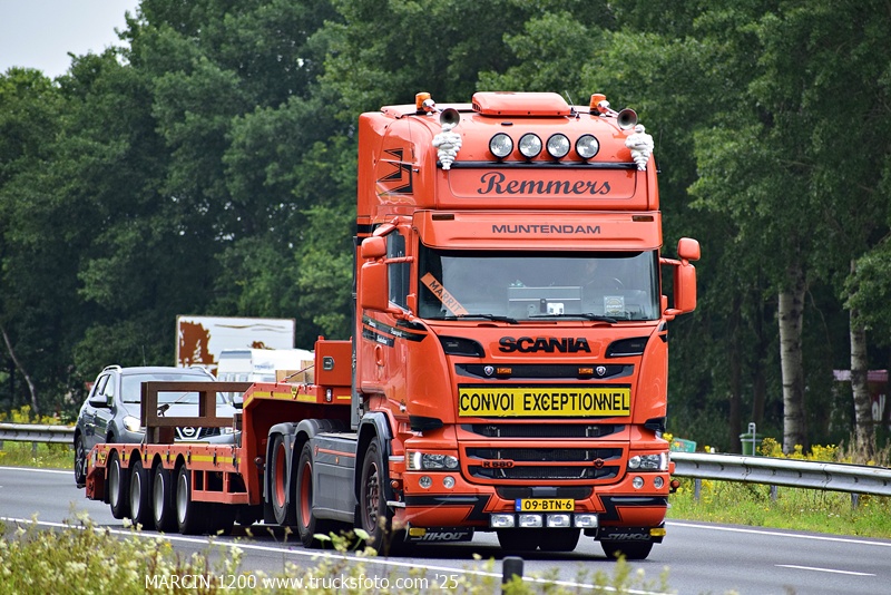 _DSC0318 REMMERS-crop-SCANIA R580 V8.JPG