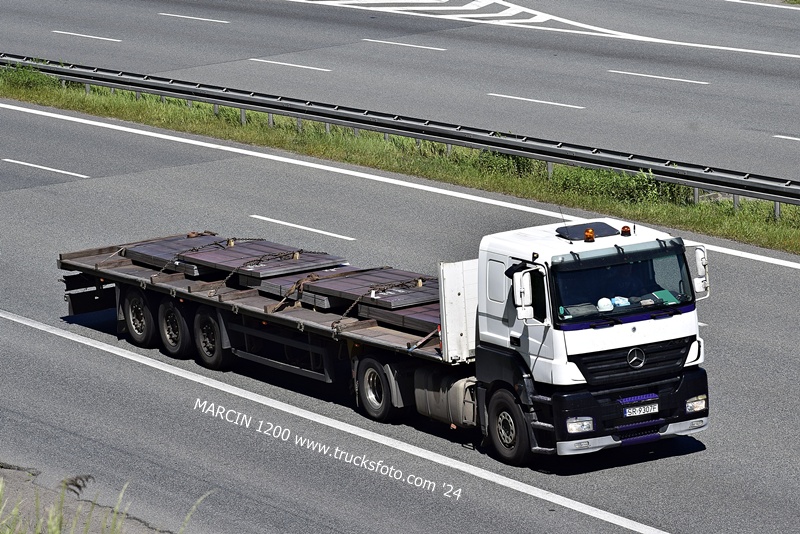 _DSC00011 (689) AXOR-crop--------.JPG