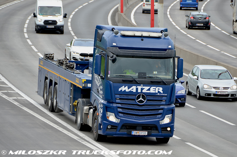 Mercedes Benz Actros MP4_Matzer_5144.JPG