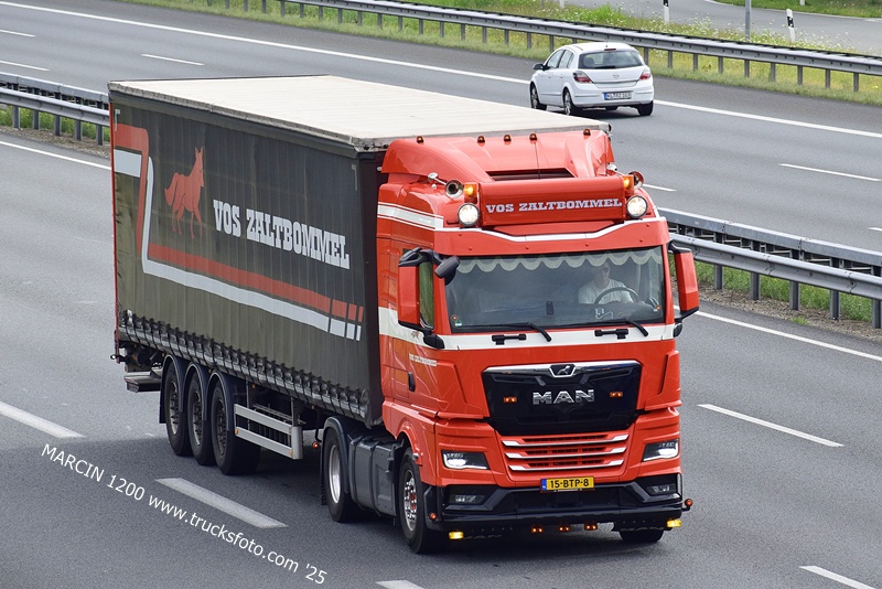 _DSC8634 VOS ZALTBOMMEL-crop-MAN TGX II.JPG