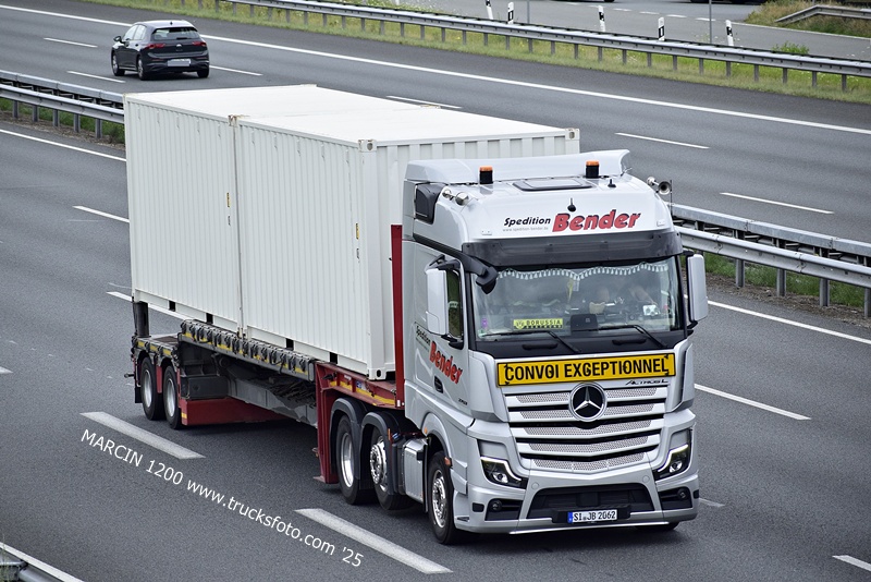 _DSC9466 BENDER-crop-ActrosL MP5.JPG