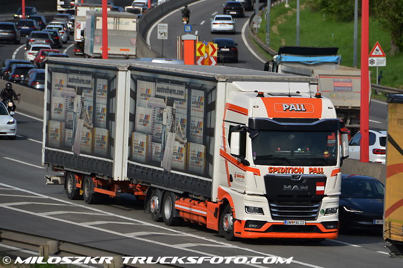 Man TGX_Spedition Pall_4688.JPG