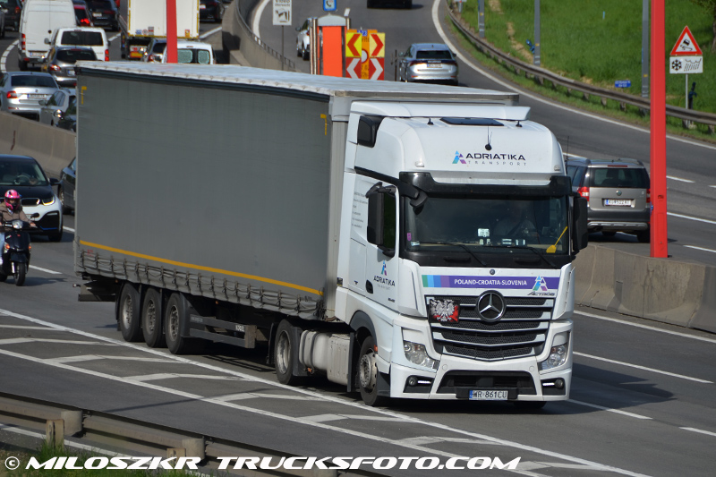 Mercedes Benz Actros MP4_Adriatika_4629.JPG