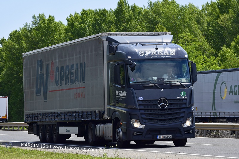 _DSC7203 OPREAN-crop-ACTROS MP4.JPG