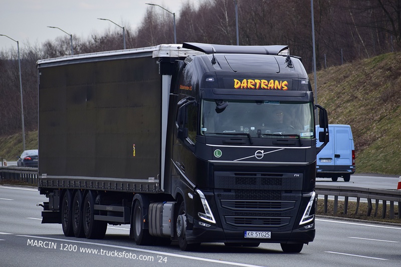_DSC00011 (2830) DARTRANS-crop-VOLVO FH5.JPG