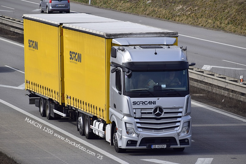 _DSC2732 SORCANI-crop-ACTROS MP5.JPG