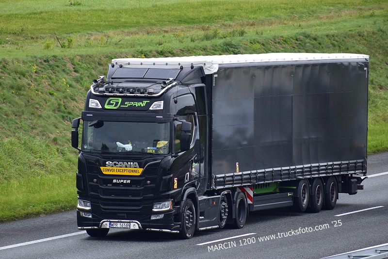 _DSC3008 SPRINT-crop-SCANIA R NG.JPG