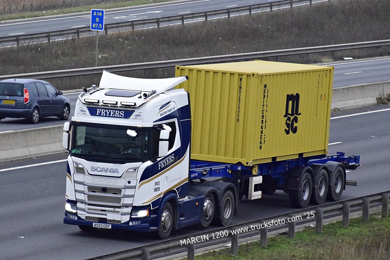_DSC0116 FRYERS-crop-SCANIA S500.JPG
