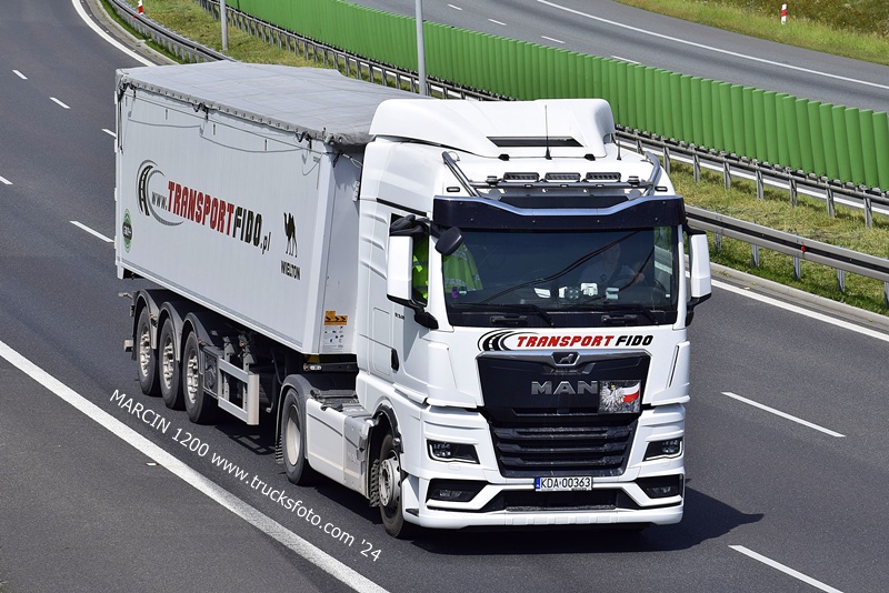 _DSC00011 (1059) TRANSPORT FIDO-crop-MAN TGX II.JPG