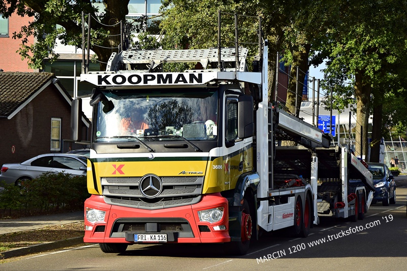 _DSC8738-crop-KOOPMAN-ACTROS.JPG
