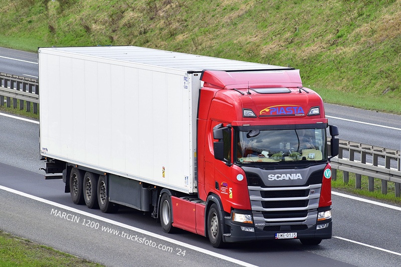 _DSC00011 (334) PIASTA-crop-SCANIA R NG.JPG