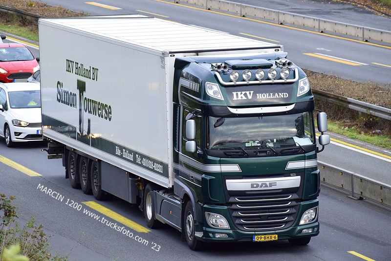 _DSC8219 IKV-crop-DAF XF 106.JPG