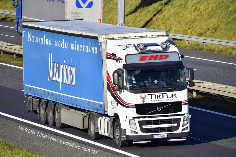 _DSC5096 TIRTUR-crop-VOLVO FH3.JPG