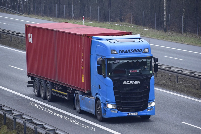 _DSC8543 TRANSBUD-crop-SCANIA S.JPG