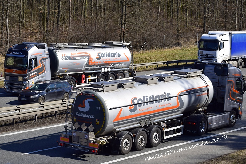 _DSC3231 SOLIDARIS MIJANKA-crop-VOLVO FH5.JPG