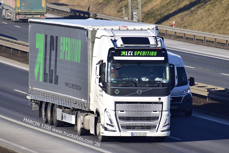 _DSC1041 LCL SPEDITION-crop-VOLVO FH5.JPG