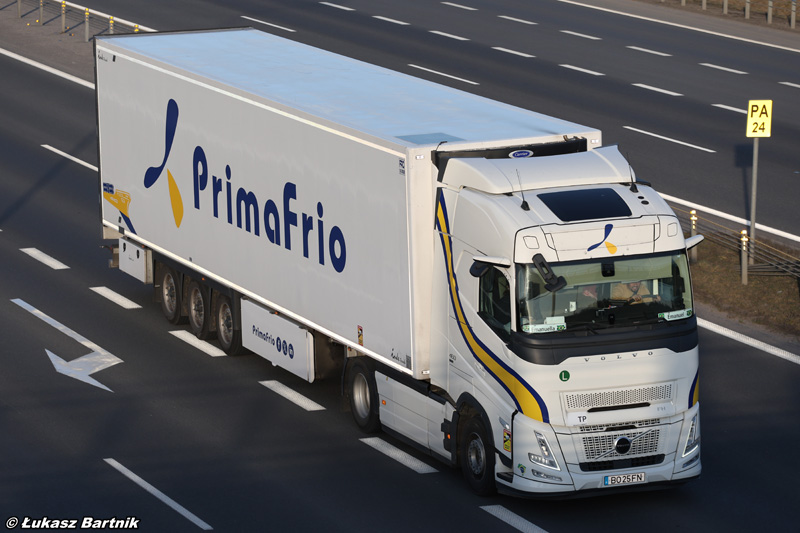 Volvo FH Aero PrimaFrio.jpg