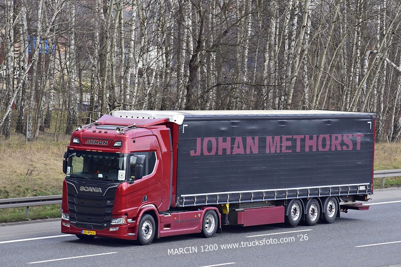 _DSC3577 JOHAN METHORST-crop-SCANIA R580 V8 NG.JPG