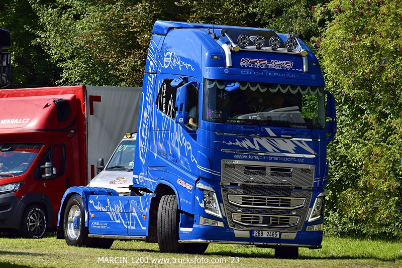 _DSC6258 KREJCIR-crop-VOLVO FH4.JPG
