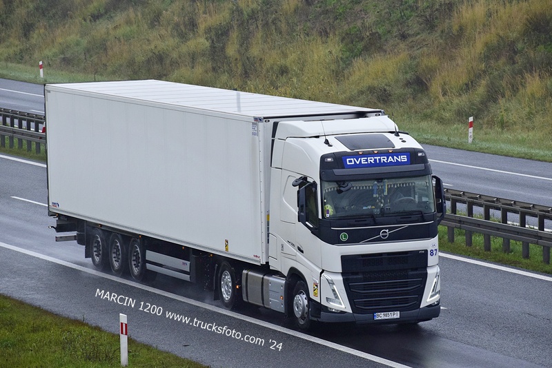 _DSC00011 (2112) OVERTRANS-crop-VOLVO FH5.JPG