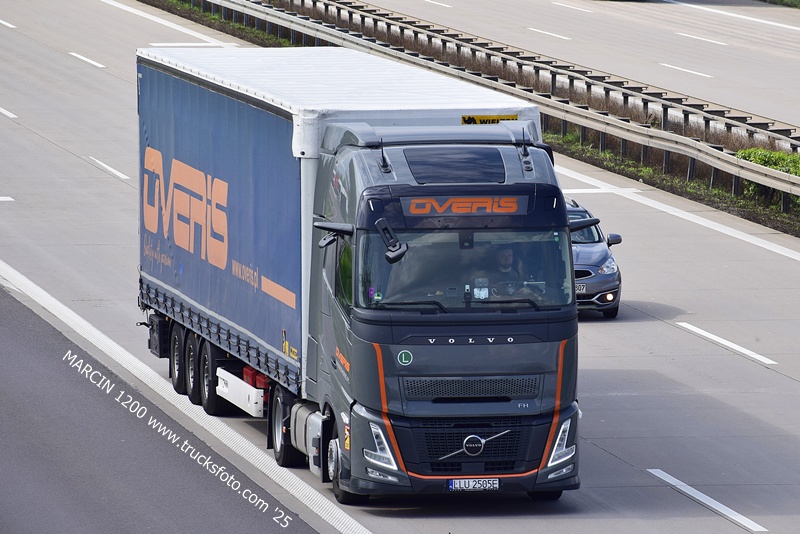 _DSC4956 OVERIS-crop-VOLVO FH AERO.JPG