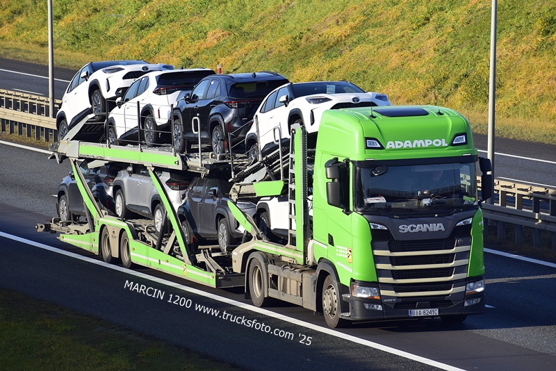 _DSC7153 ADAMPOL-crop-SCANIA S.JPG