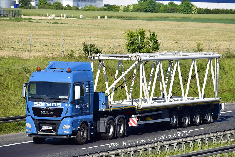 _DSC00011 (654) SARENS-crop-MAN TGX.JPG