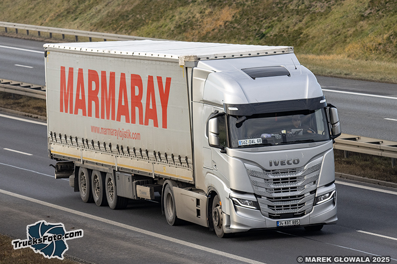 Iveco S-Way - Marmaray.jpg