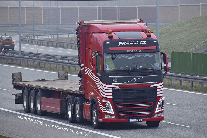 _DSC00011 (58) FRAMA CZ-crop-VOLVO FH4.JPG