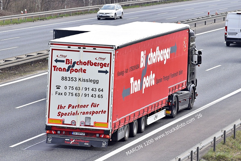 _DSC3768 F&J-crop--------.JPG