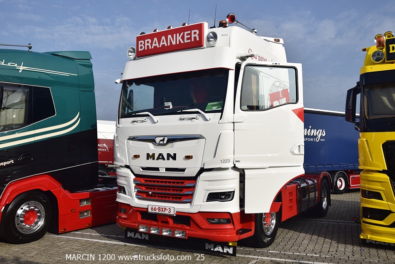 _DSC1313 BRAANKER-crop-MAN TGX II.JPG