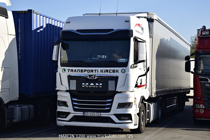 _DSC1841 Transporti Kircek-crop-MAN TGX II.JPG