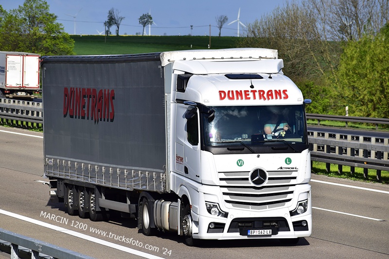 _DSC2475 DUNETRANS-crop-ActrosL MP5.JPG