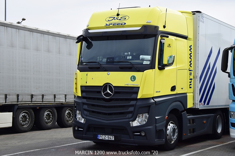 _DSC0927 J&S SPEED-crop-ACTROS MP4.JPG