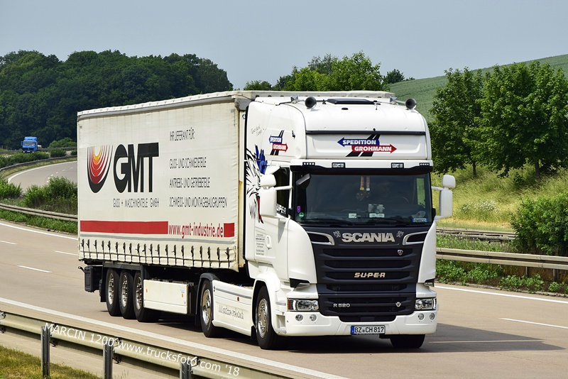 _DSC0159 Spedition Grohmann-crop-SCANIA R520 V8.JPG