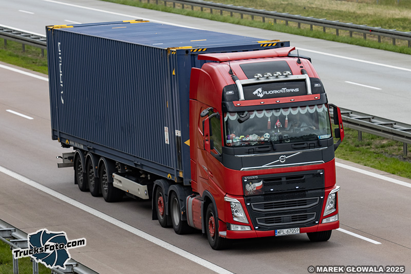 Volvo FH4 -  Majorkarans.jpg