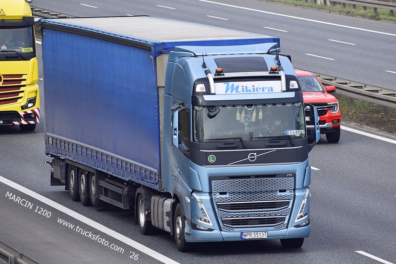 _DSC3643 MIKIERA-crop-VOLVO FH5.JPG