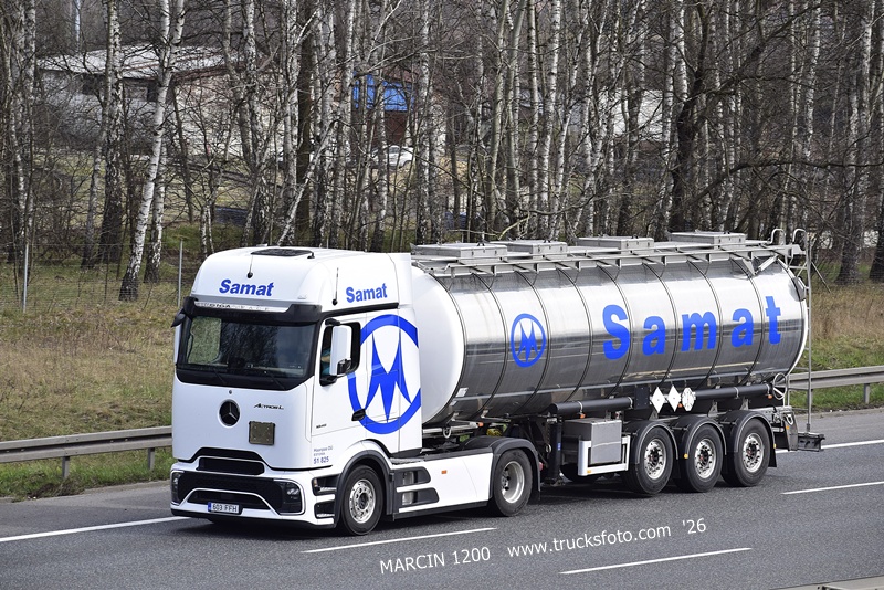 _DSC4335-crop-SAMAT- ActrosL ProCabin.JPG