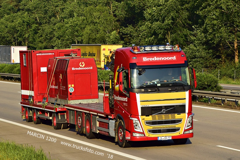 _DSC8729 BREDENOORD-crop-VOLVO FH4.JPG